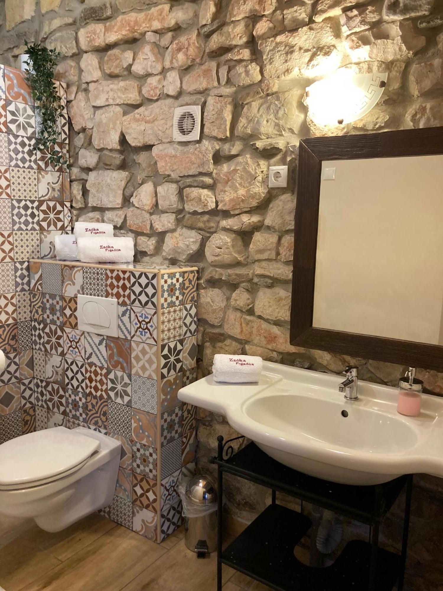 Zsoka Fogadoja Aparthotel Szentantalfa ภายนอก รูปภาพ